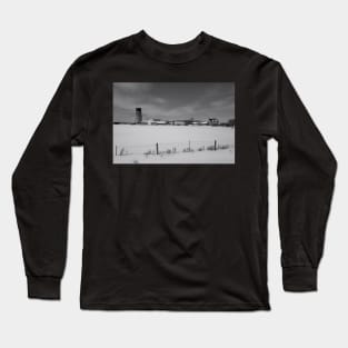 Farming in winter Long Sleeve T-Shirt